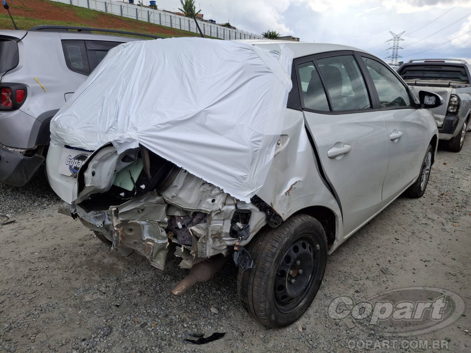 Foto 4: 2023 TOYOTA YARIS