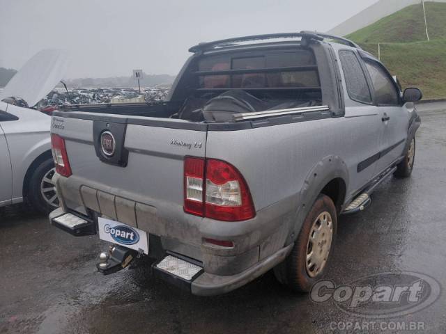 2011 FIAT STRADA 