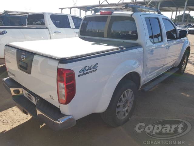 2016 NISSAN FRONTIER CD 