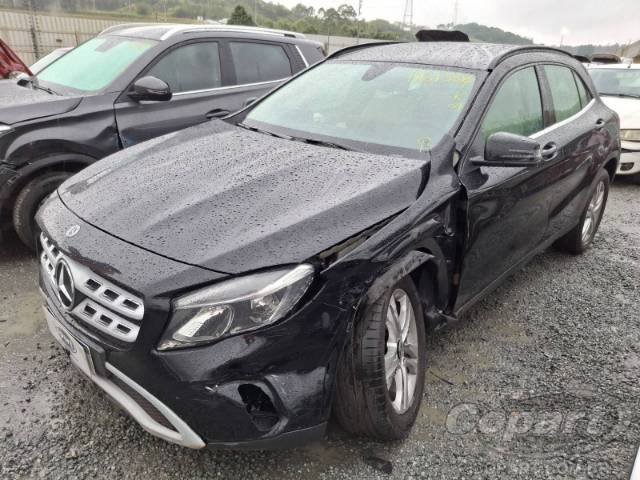 2019 MERCEDES BENZ GLA 