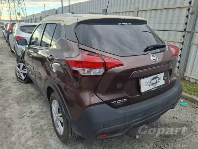 2020 NISSAN KICKS 