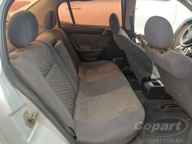 2000 CHEVROLET ASTRA SEDAN 