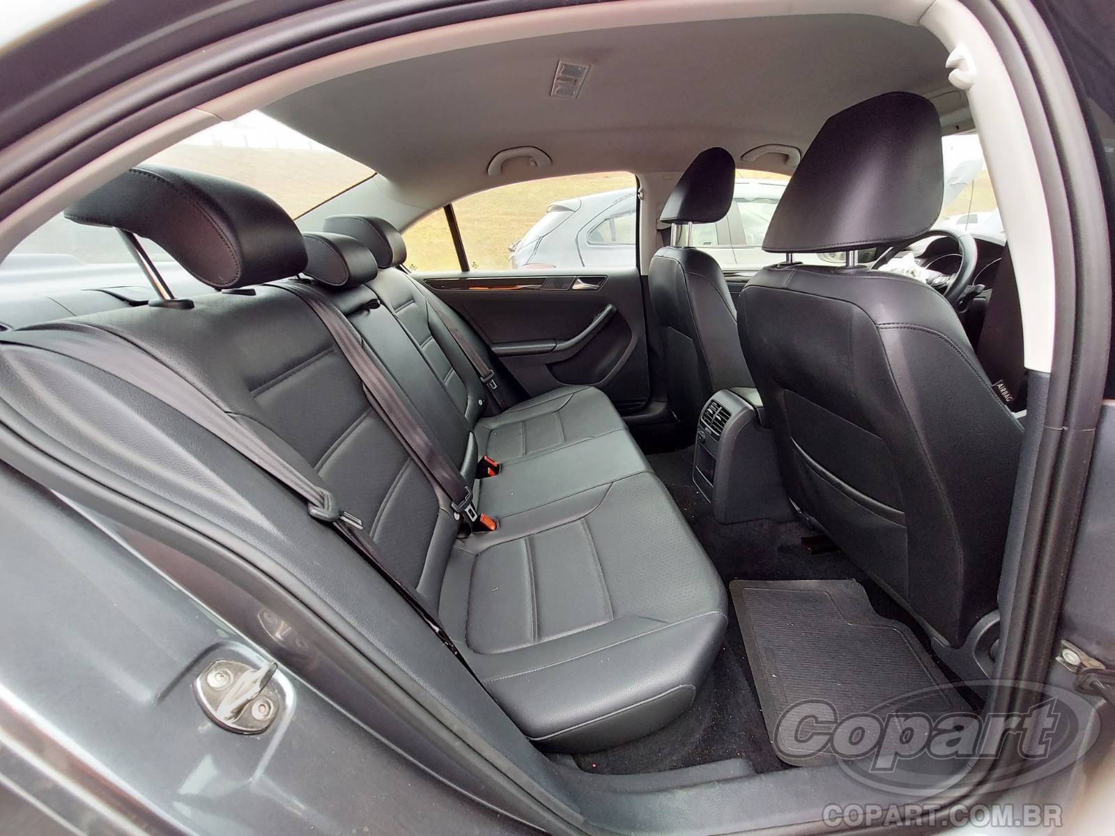 2016 VOLKSWAGEN JETTA — leilão em Itaquaquecetuba/SP (foto 6)