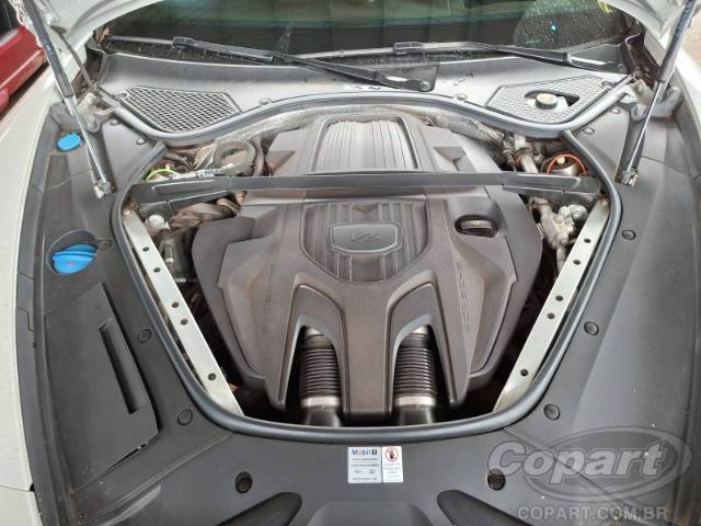 2022 PORSCHE PANAMERA 