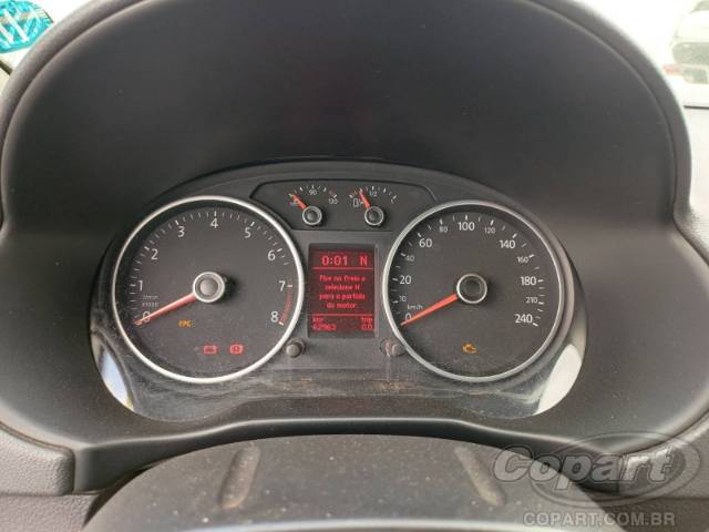 2013 VOLKSWAGEN VOYAGE 