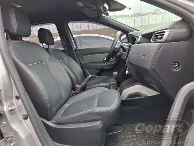 2024 RENAULT DUSTER 