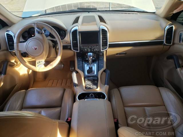 2011 PORSCHE CAYENNE 