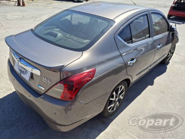 2017 NISSAN VERSA 