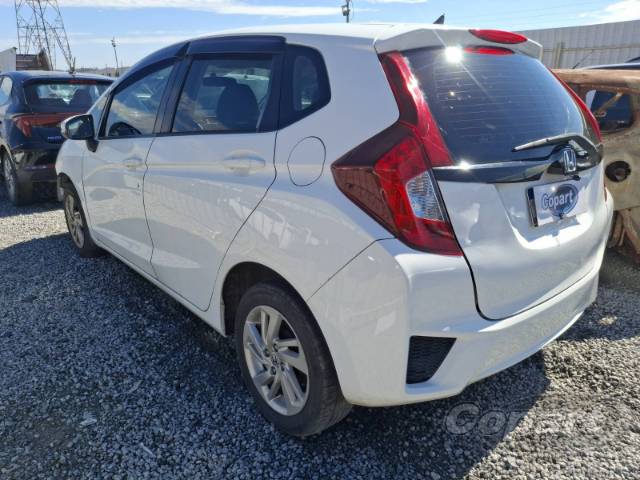 2015 HONDA FIT 