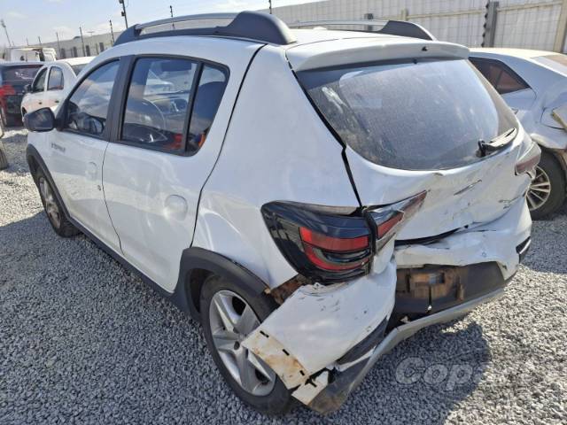 2024 RENAULT SANDERO 