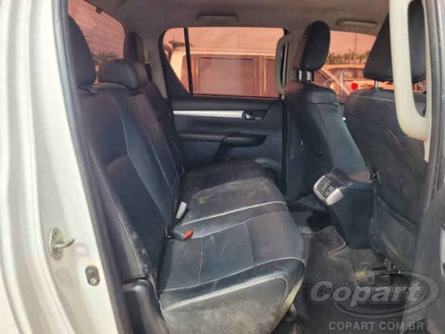 2017 TOYOTA HILUX CD 