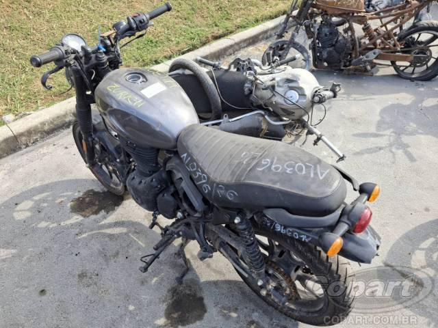 2025 ROYAL ENFIELD HUNTER 