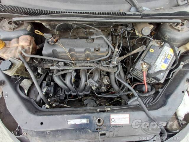 2003 FORD FIESTA 