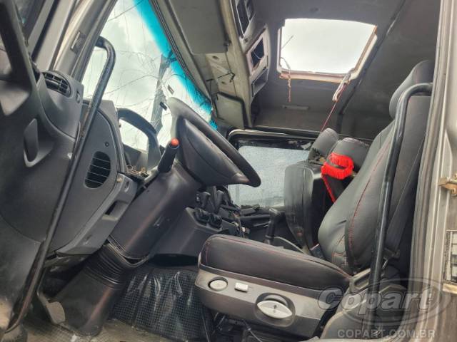 2010 MERCEDES BENZ AXOR 