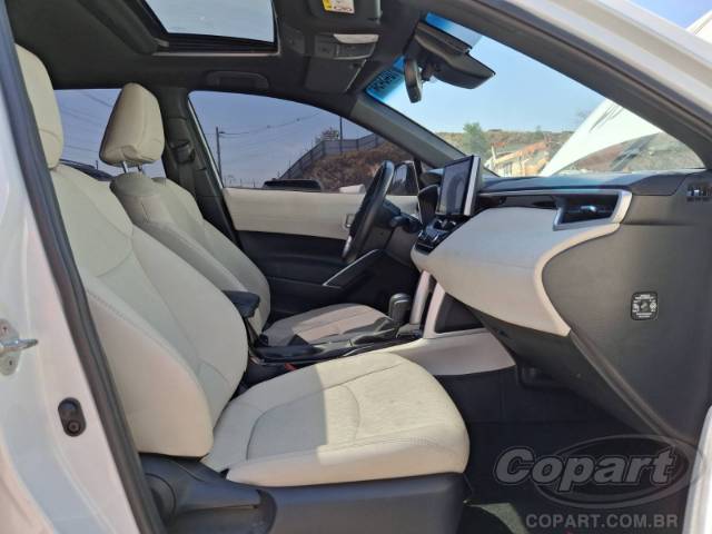 2024 TOYOTA COROLLA CROSS 