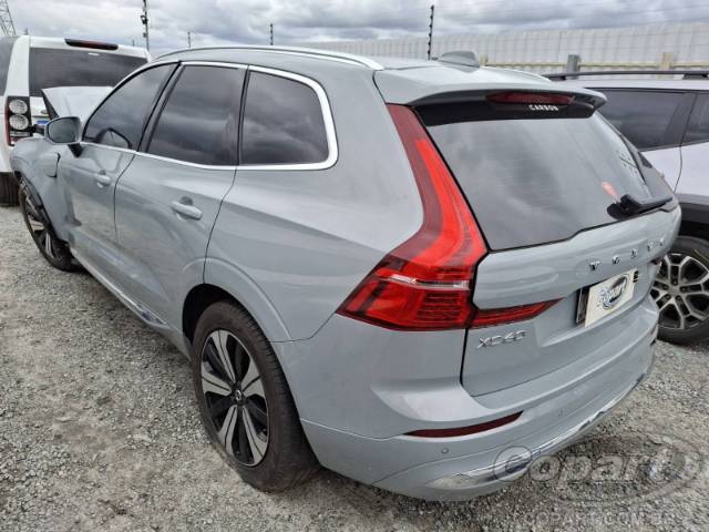 2024 VOLVO XC60 