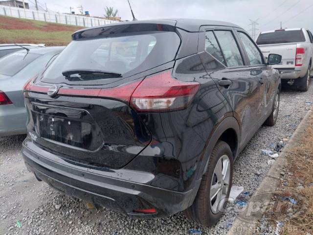 2025 NISSAN Kicks Play 