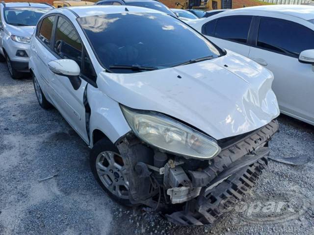 2015 FORD FIESTA 