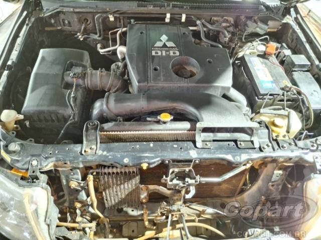 2011 MITSUBISHI PAJERO FULL 