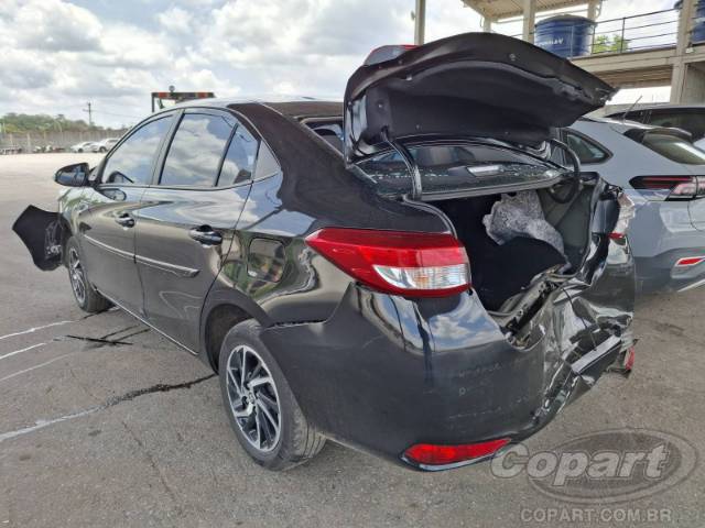 2023 TOYOTA YARIS SEDA 