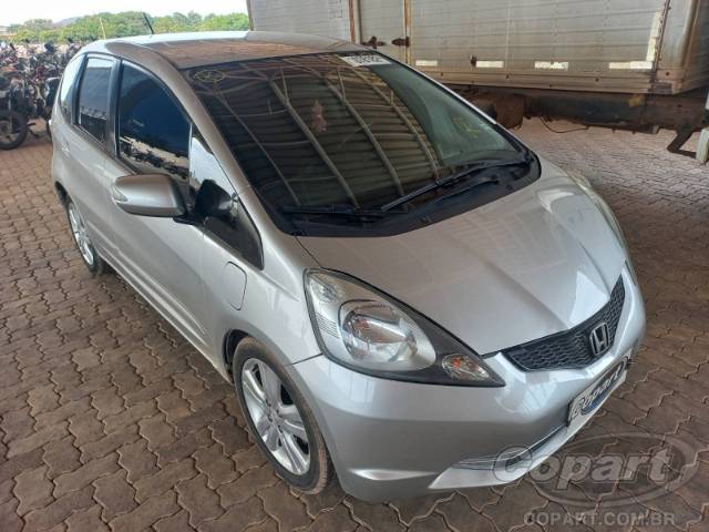 2010 HONDA FIT 