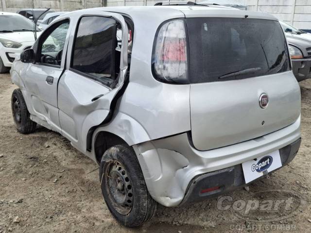 2021 FIAT UNO 