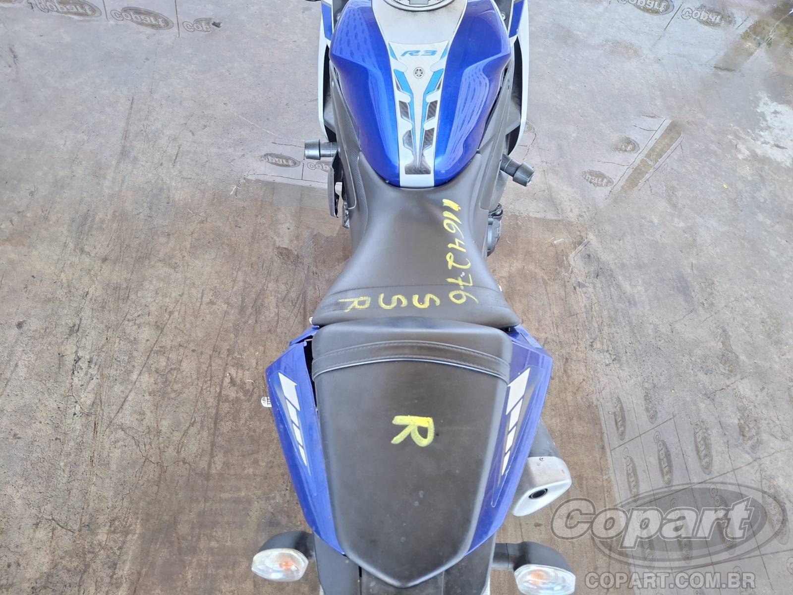 Foto 10 de 10: 2016 YAMAHA YZF R3