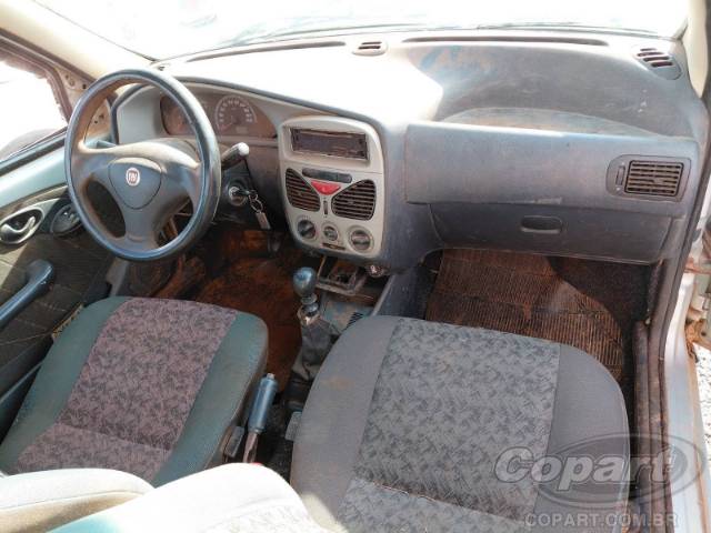 2011 FIAT STRADA 