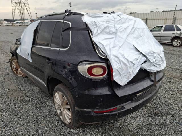 2013 VOLKSWAGEN TIGUAN 