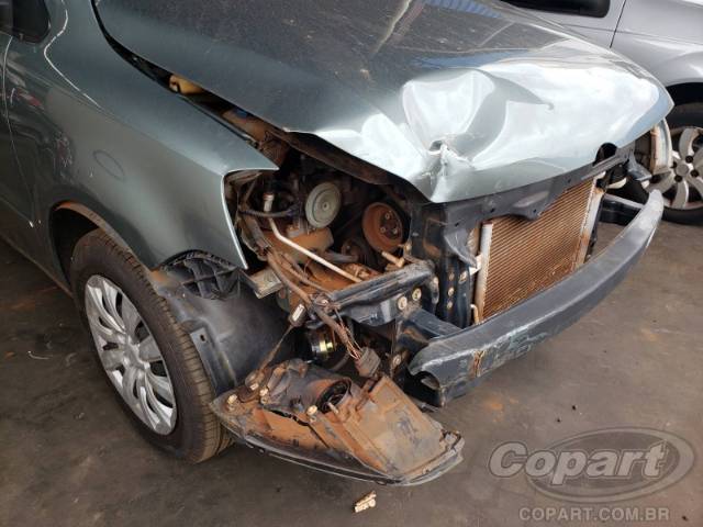 2011 VOLKSWAGEN SPACEFOX 