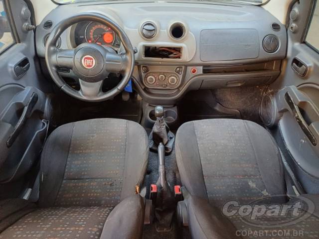2015 FIAT UNO 