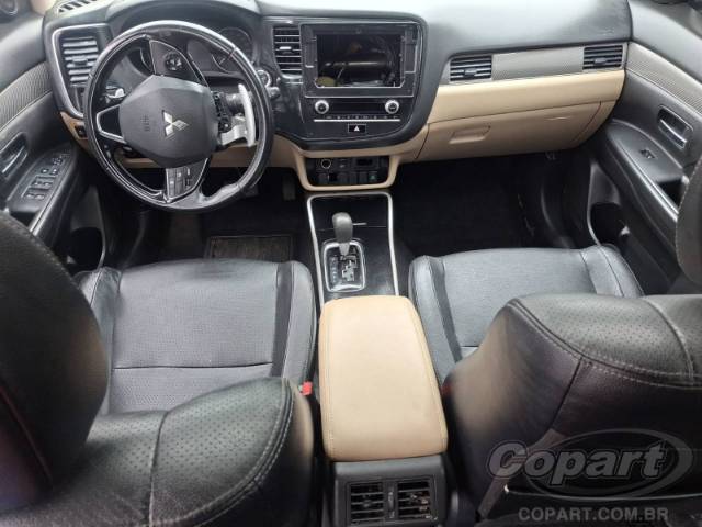 2020 MITSUBISHI OUTLANDER 