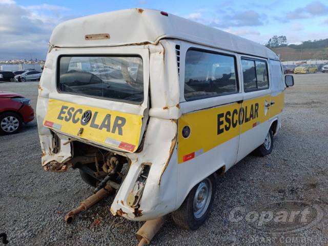 2012 VOLKSWAGEN KOMBI 