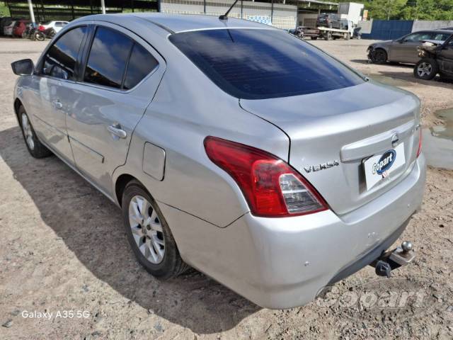 2016 NISSAN VERSA 