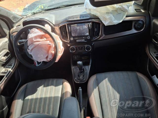 2025 FIAT STRADA CD 