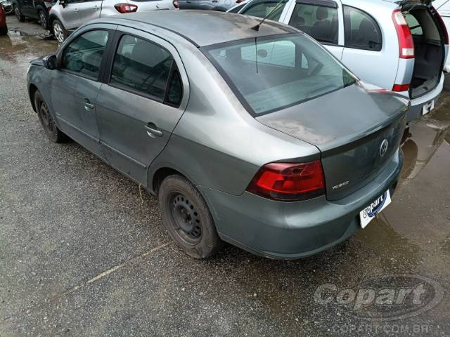 2011 VOLKSWAGEN VOYAGE 