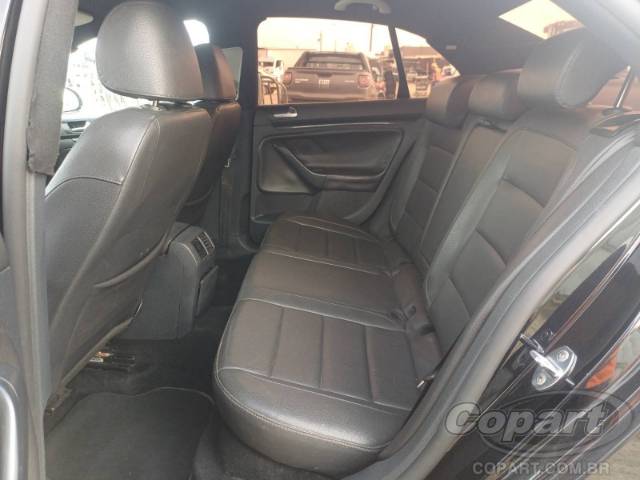 2010 VOLKSWAGEN JETTA 