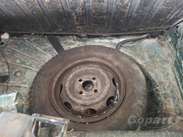 2001 CHEVROLET CORSA 