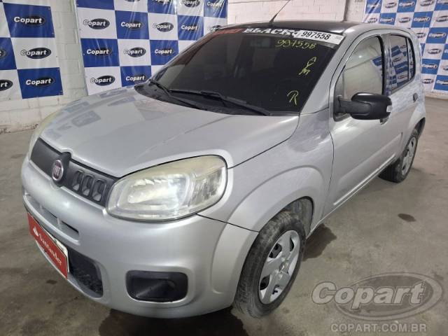 2015 FIAT UNO 