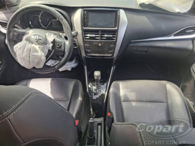 2021 TOYOTA YARIS SEDA 