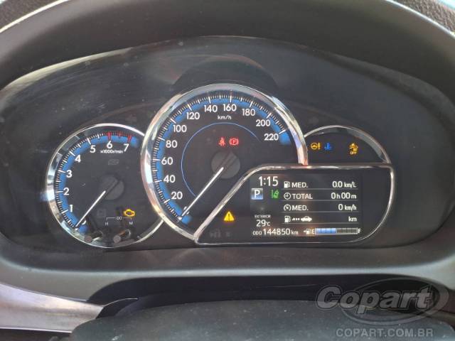 2023 TOYOTA YARIS SEDA 