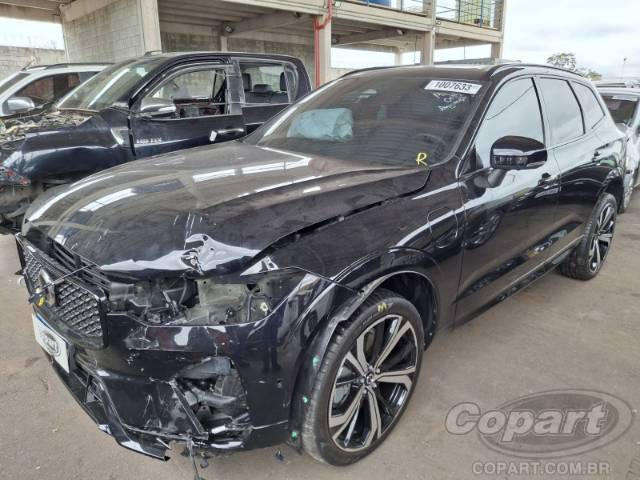 2023 VOLVO XC60 