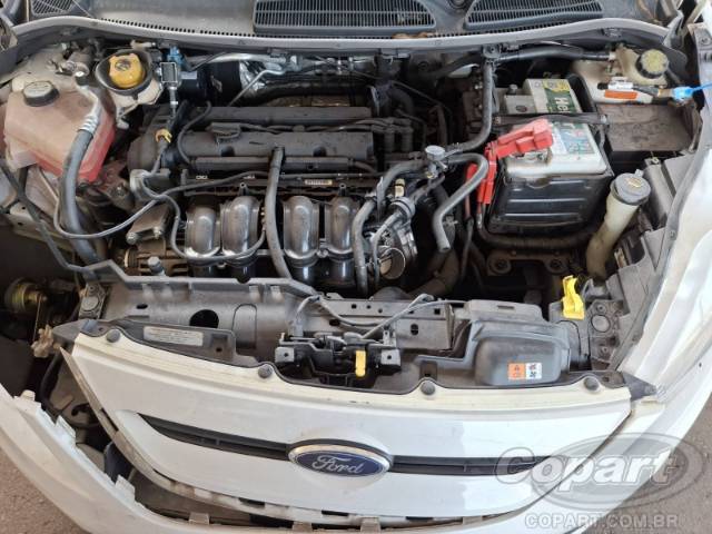 2013 FORD FIESTA 