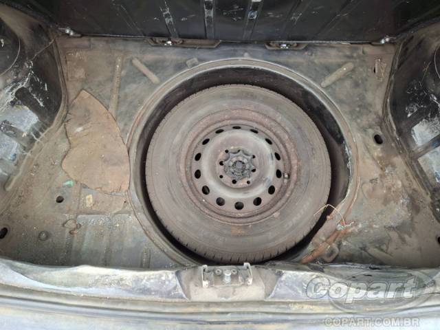 2013 VOLKSWAGEN GOL 
