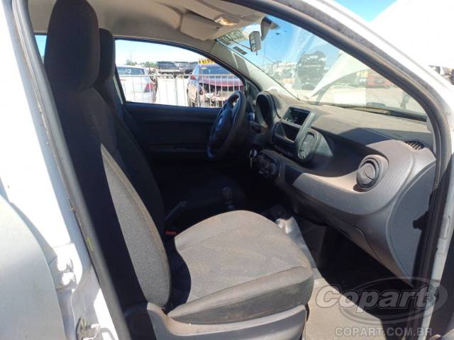 2023 FIAT MOBI 