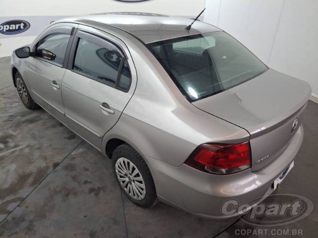 2011 VOLKSWAGEN VOYAGE 