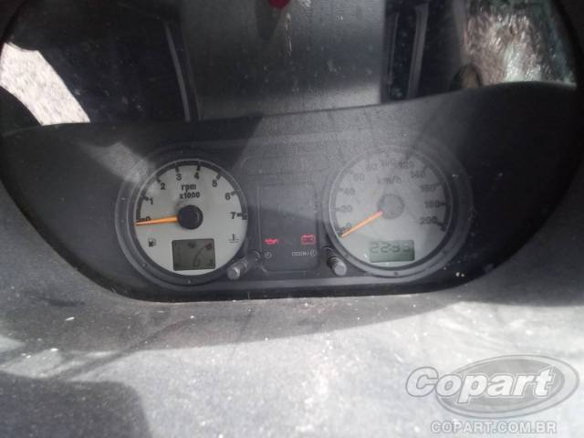 2003 FORD FIESTA 