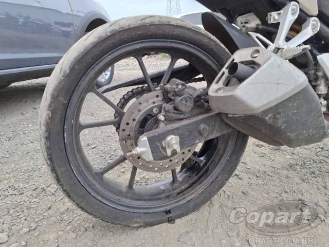 2026 HONDA CB 300F 