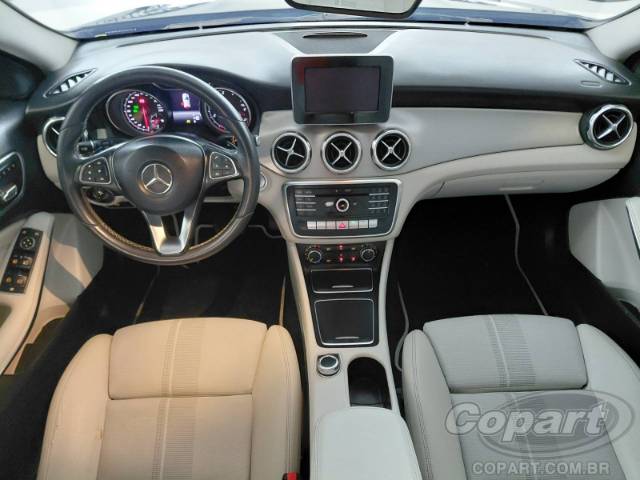 2018 MERCEDES BENZ GLA 