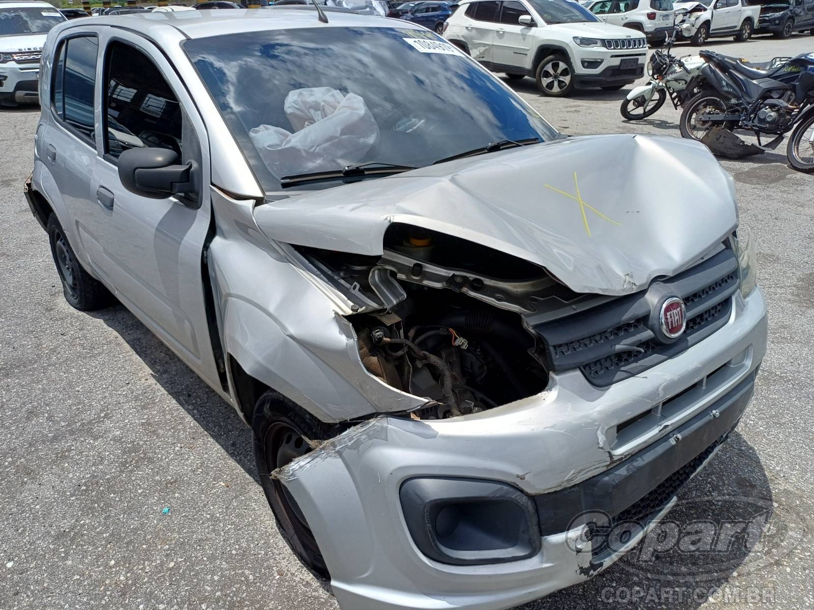 Veículo Fiat Uno Fiat Uno Attractive 1.0 Evo 2021 2021 em leilão
